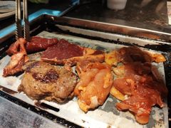 -阪尚皇·原切牛排·烤肉火锅自助(北京路店)