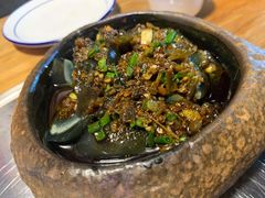 -茅台镇网红溶洞餐厅·茅帮菜馆