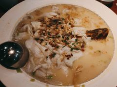 -鱼亨小鲜酸菜鱼(大信店)