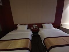 -兴芮温泉度假区