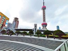 -陆家嘴空中步行连廊