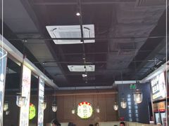 大堂-顺德公广东猪肚鸡·煲仔饭(白石洲店)