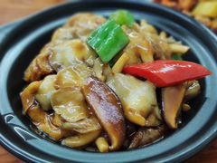 -胡子饮食店