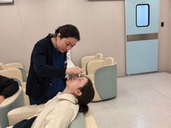 -上海大学附属上海和平眼科医院