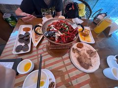 -隔壁老王·家常云南菜(花巷店)