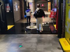 -CGV影城(滨江天街IMAX店)