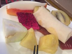 -荣誉国际酒店-云顶旋转餐厅