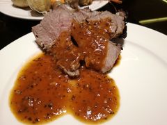 -大中华希尔顿酒店-念自助餐·嗨啤·小龙虾