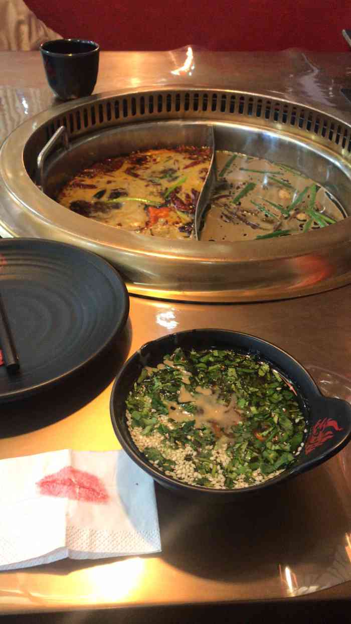 重庆丙火锅(南门王府井店)-"年前最后一聚,被寒冷的天气和大雪阻隔了