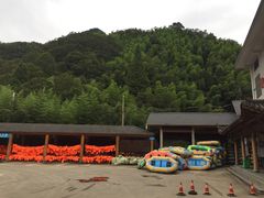 -藏龙百瀑漂流