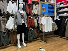 -优衣库(太原龙湖万达广场店)