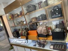 -鑫羽黄金首饰奢侈品回收鉴定