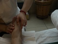 -颐而康·按摩·艾灸·足疗(苏仙岭店)