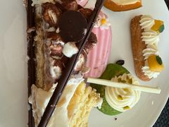 -圣丰索菲特·2 On 988 Café 自助餐厅