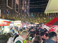 -南湖公园地摊集市