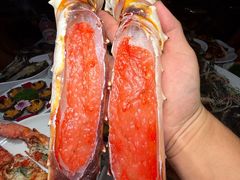 -雍容荟活帝王蟹活龙虾自助(苏宁旗舰店)