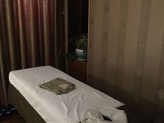 -静 泰养生(黄金城道店)