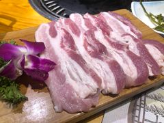 -唯成•韩国炭火烤肉 유성고기