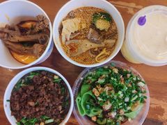 乐山钵钵鸡-八一路好吃街(雨田商务大厦店)