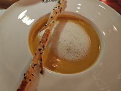 -Kathleen's Waitan 凯圣琳江景西餐厅(外滩店)