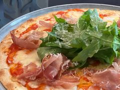 帕尔玛火腿水牛芝士比萨-LES ELITES 英集荟(南京西路店)