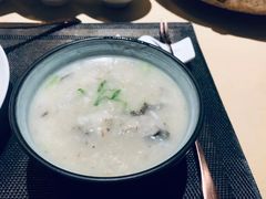 -余欢领鲜火锅(新街口店)