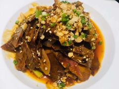 -峨嵋小镇·川菜(勒泰中心店)