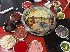 -储奇门鳝鱼火锅(总店)