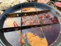 -正南齊北重庆老火锅(光华村直营店)
