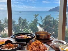 -不仔客海鲜·烧烤·270度海景餐厅(大东海店)