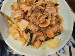 -川流不息·地道川菜·小龙虾(新松江路店)