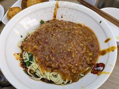 -刘国涛老杂酱(电报路店)
