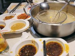 -浪里寻·臻牛养生牛肉火锅(方圆荟店)
