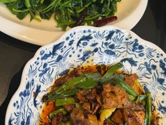 -铜锣湾·有麝自然香(渝北财富中心店)