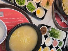 -妈妈故事米线(市府恒隆店)