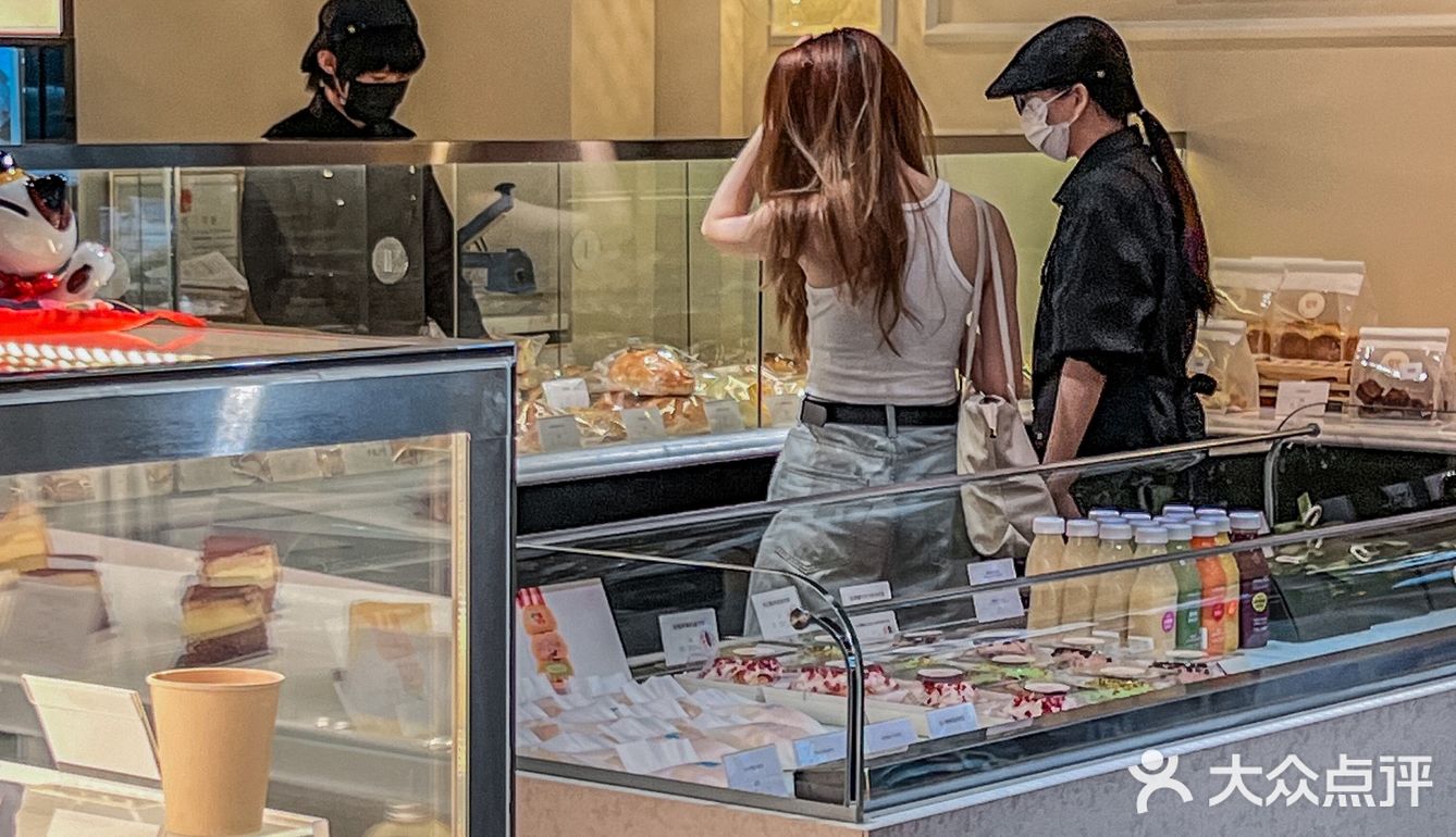 羡慕广州的uu们！！可以吃到巧克力可颂…..