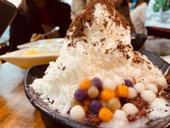 榴莲味雪花冰-串妹花式冰粉(乐山总店)