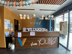 -魔方公寓(碧云国际店)