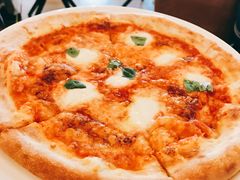 玛格丽特披萨-WOLFGANG PUCK KITCHEN & BAR(迪士尼小镇店)