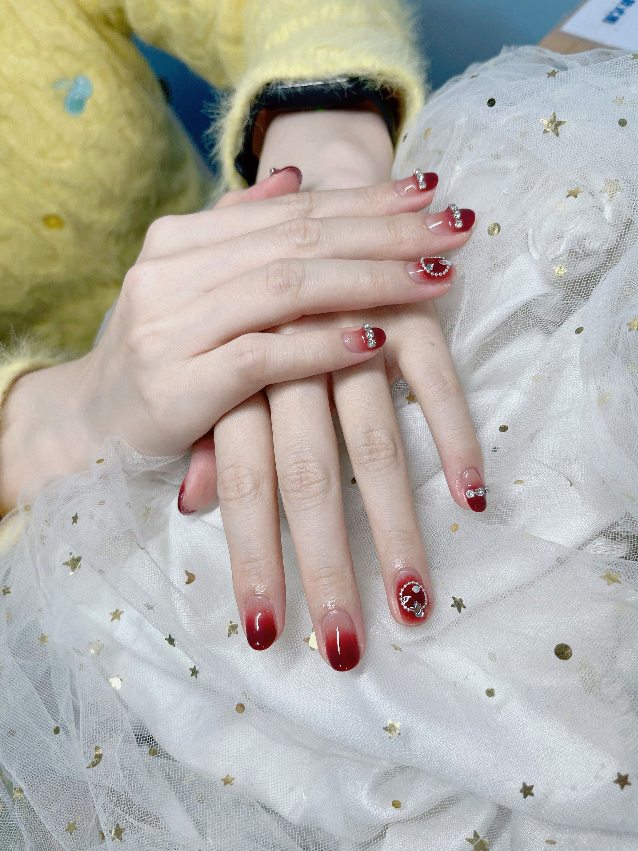 渐变红 指尖魅力