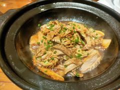 -泉畔人家·老济南经典鲁菜(大明湖店)