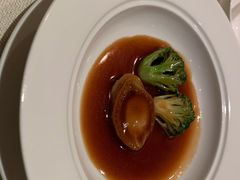蚝皇十头鲍鱼-御宝轩(益丰·外滩源店)
