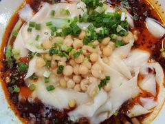 豌豆刀削面-荣昌鸡汤铺盖面(华新路店)