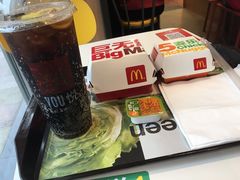 -麦当劳(百联西郊购物中心店)