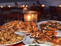 -金巴兰海滩烛光bbq