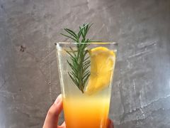 橙子气泡茶-漫咖啡(武汉天地店)