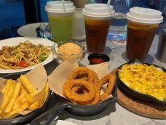 -必胜客(WOW南雄店)