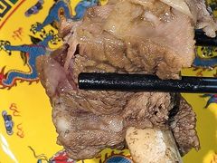 -银同牦牛肉火锅