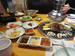 -唯成•韩国炭火烤肉 유성고기