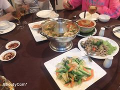 -Neary Khmer Restaurant